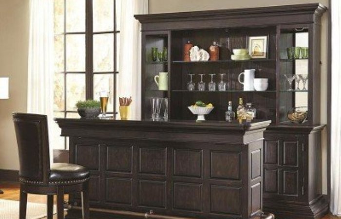 Corner Mini Bar Design in Living Room