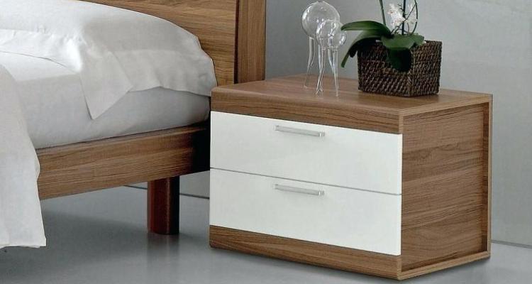 Unique Bedroom End Tables to Create Cozy Atmosphere