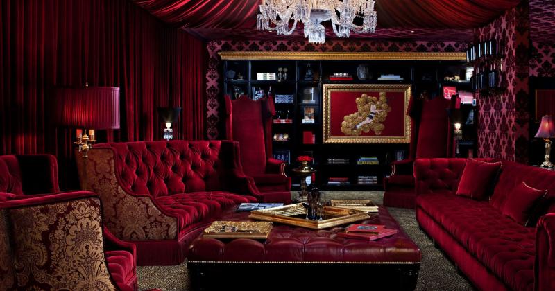Romantic gothic living room