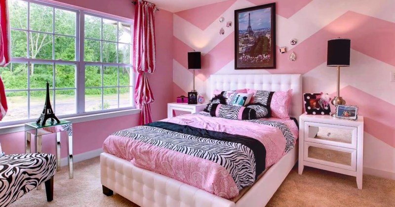 Teenage girls bedrooms