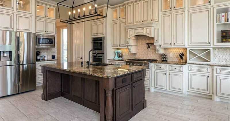 Beautiful kitchen cabinets design