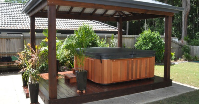 Hot tub designs and layouts