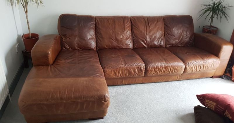 Leather corner sofa brown