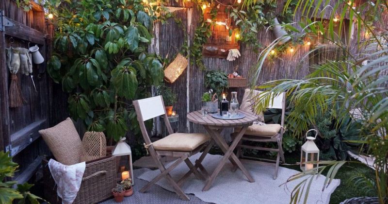 Small outdoor space decorating ideas